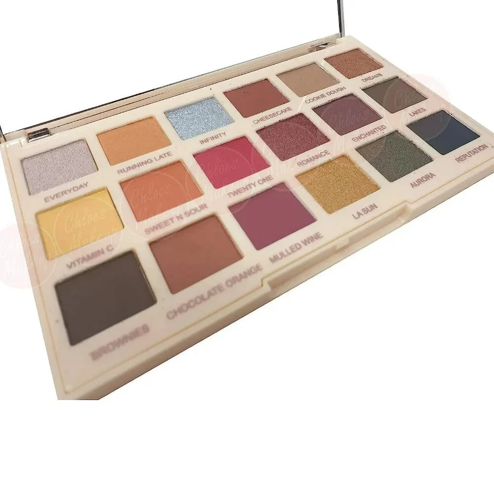 NWT Makeup Revolution Eyeshadow Palette, Soph X Extra Spice